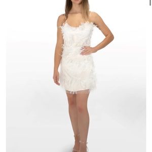 INAMORE MARIPOSA Little White Dress